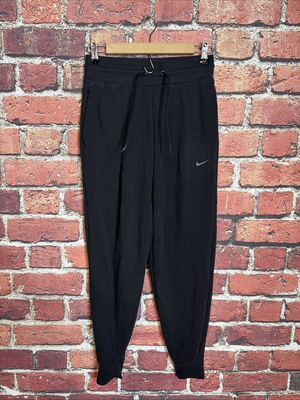 Nike Womens Dri FIT Jogger Pants Black Size S  Athletic Tapered FB5434